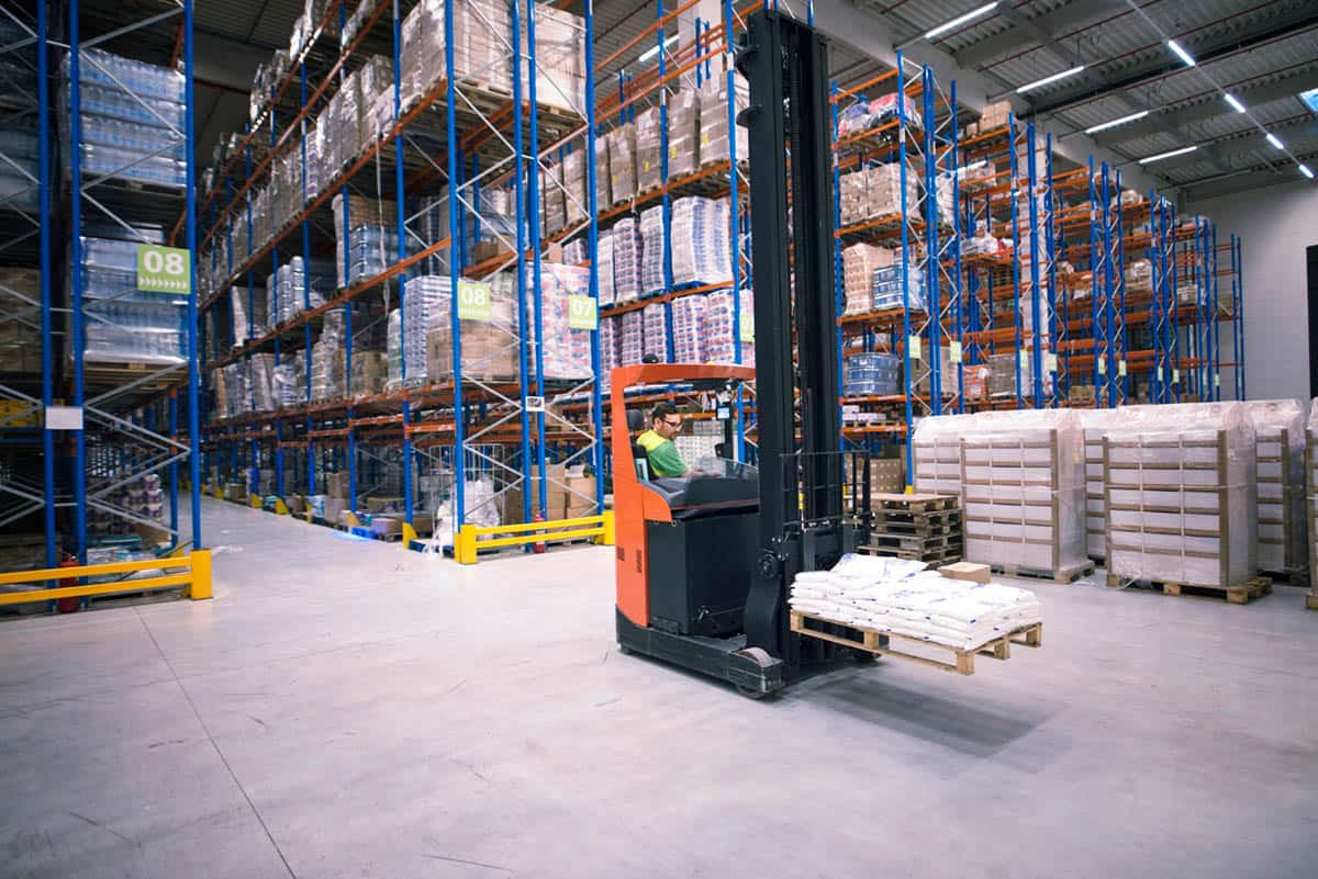 Classification of Warehouses in Logistics